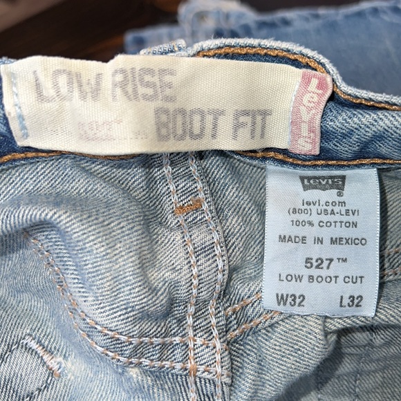 Levi’s boot fit distressed jeans - Picture 5 of 13